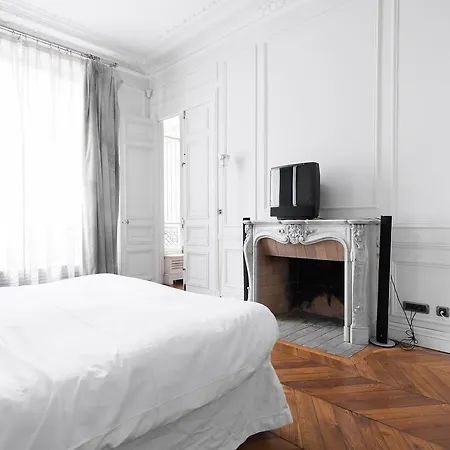 Luxury Design Champs Elysees Flat * 巴黎